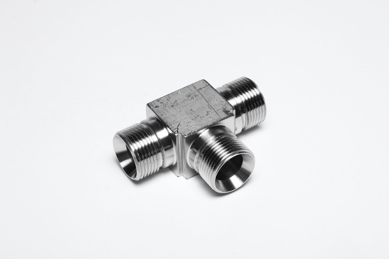 1.1/2" BSPP CONE SEAT ALL MALE EQUAL TEE-TM-200-24